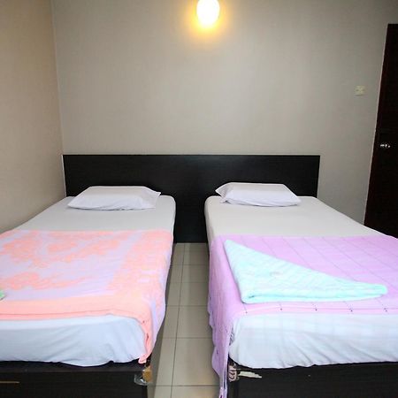 만다린 호텔 쿠칭 외부 사진